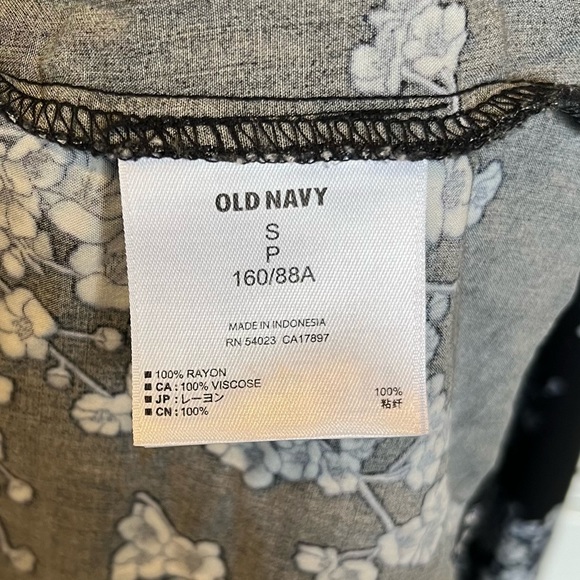 Old Navy Strapless Floral Maxi Dress, Size S, Black, Blue & White Multi - Picture 10 of 10